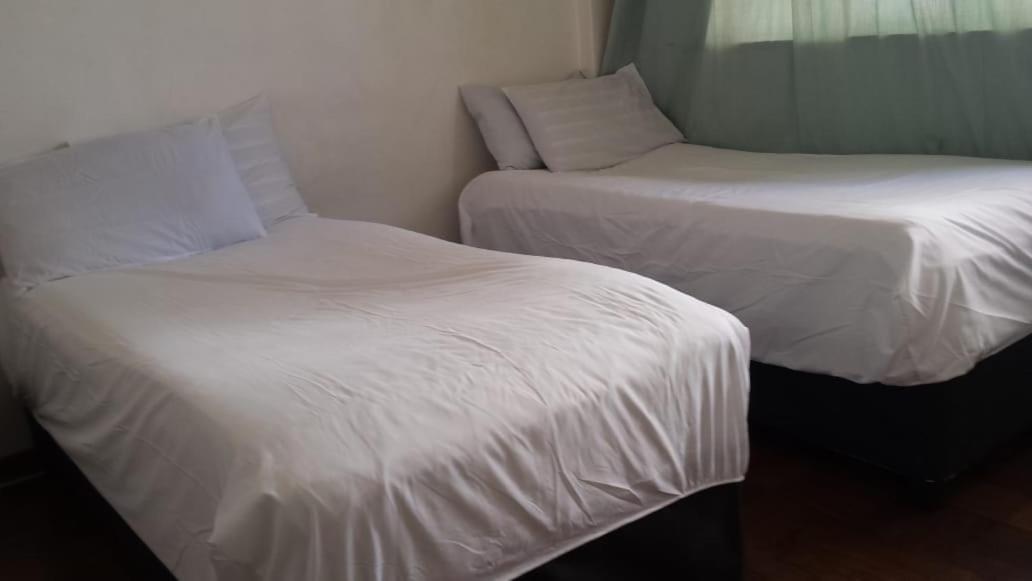 Rosebank Accommodation Johannesburg Dış mekan fotoğraf